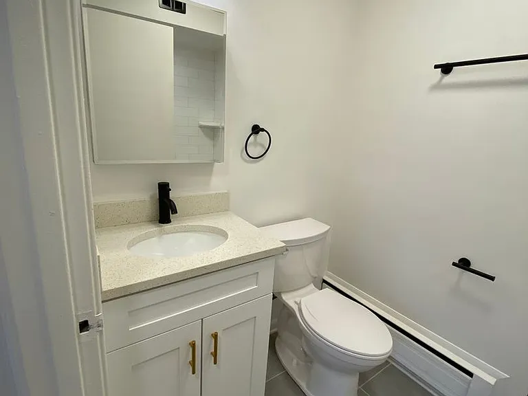 720 Washington Blvd — Photo 20