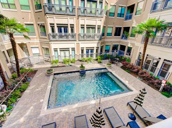 1901 Post Oak Blvd APT 2219, Houston, TX 77056