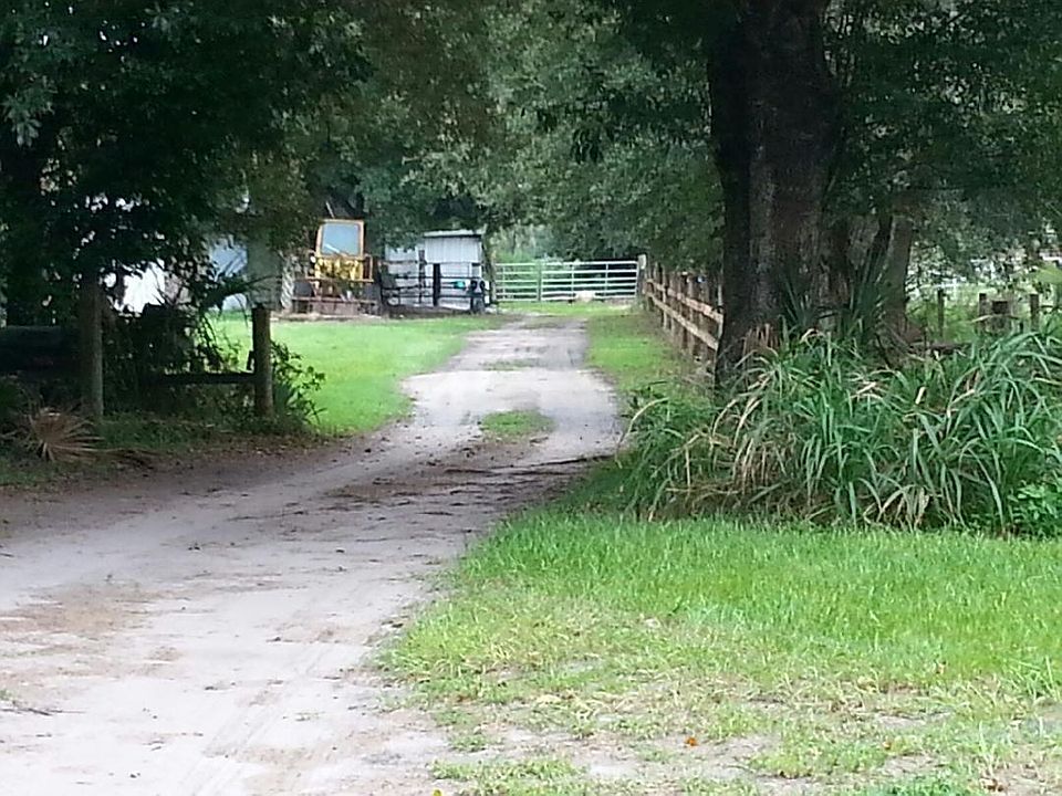 1st image of 6767 Laurel Oak Ave