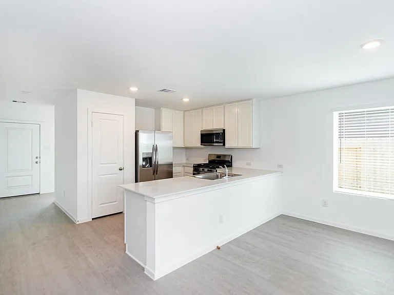 12819 Ivy Creek Ct — Photo 5
