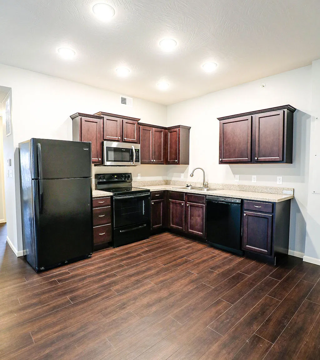 2 bed, 1200 sqft, $1,340 — Photo 1