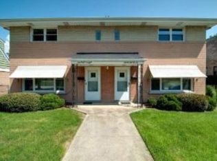 9108 Brookfield Ave, Brookfield, IL 60513