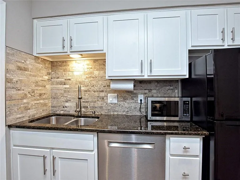 4209 Burnet Rd #101 — Photo 4