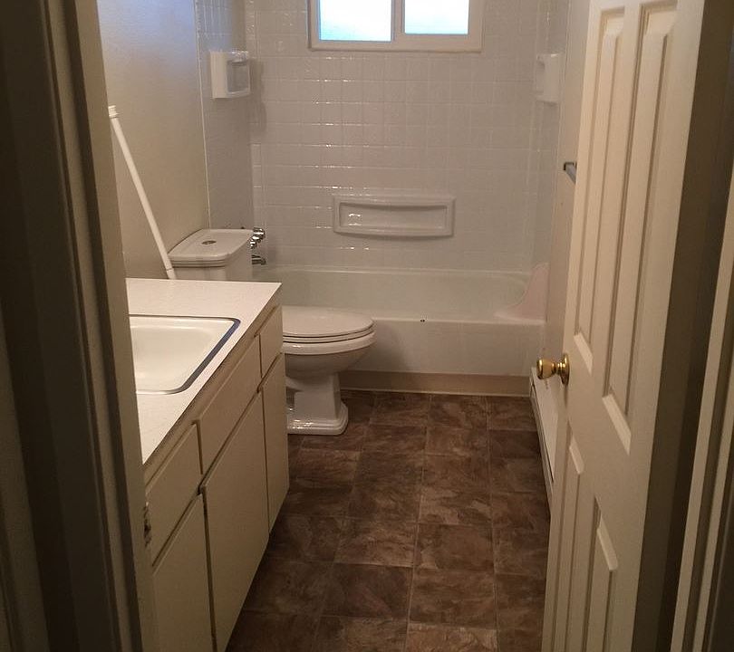 2nd image of 10724 109th St SW APT 37