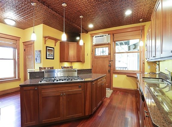 4th image of 5537 S Hyde Park Blvd #1N