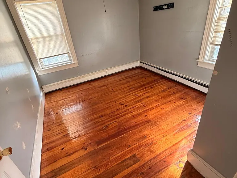 317 Grove St #1F — Photo 6