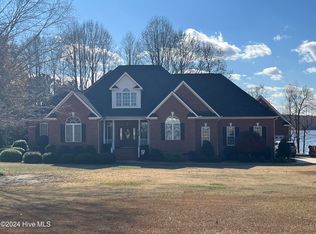 8615 Parker Rd, Sims, NC 27880