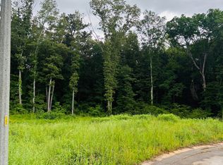 20 Cascade Dr, Florence, AL 35633