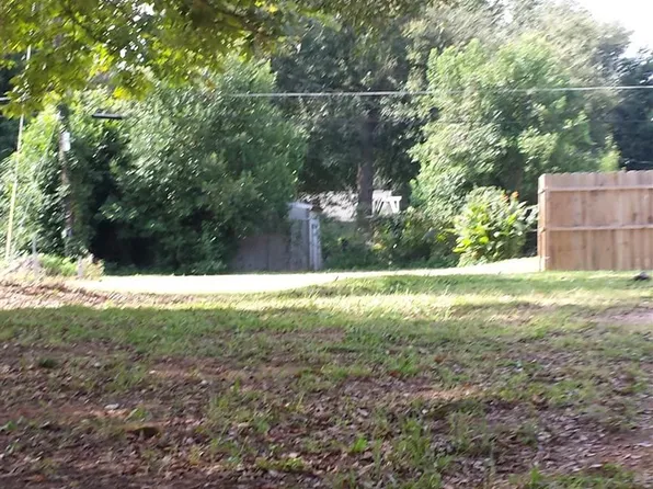 3325 River Dr, Columbia, SC 29201