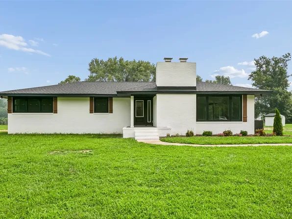 4450 Rochambeau Dr, Williamsburg, VA 23188