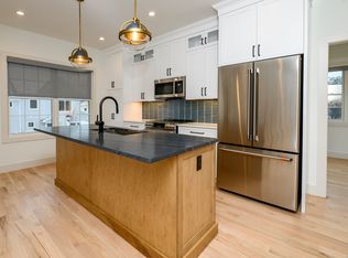 2620 Main St #10, Glastonbury, CT 06033