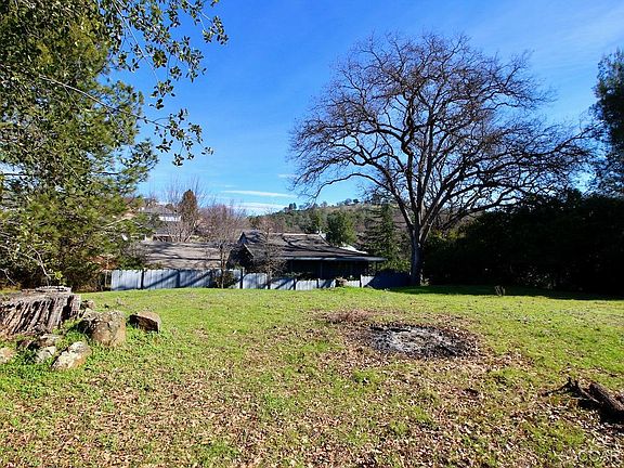 5th image of 1232 Suzanne Ct