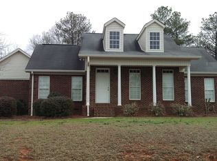 2008 Derbyshire Dr, Macon, GA 31216