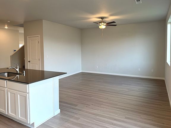 4th image of 3306 NE 120th Cir