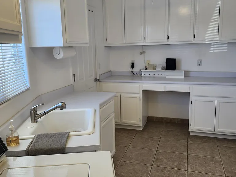 1776 Lear Bay — Photo 34