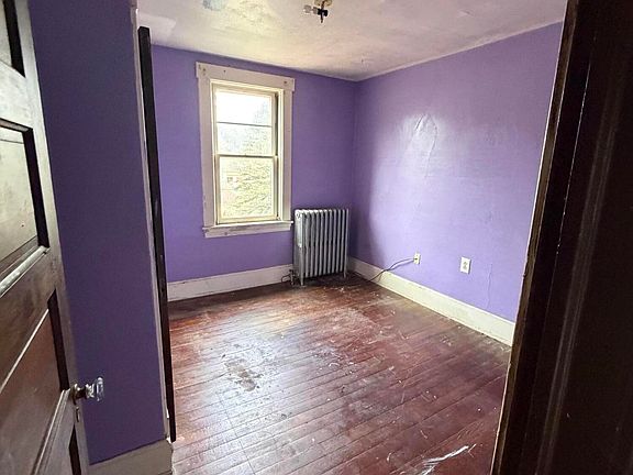4th image of 759 Park Ave
