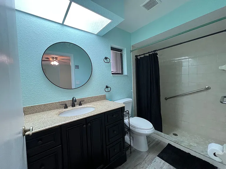 18090 Avonsdale Cir — Photo 18