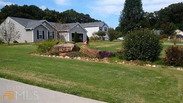 2nd image of 1042 Tia Dr