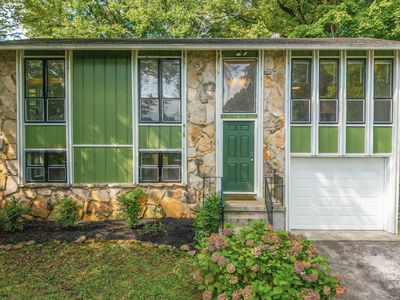 1709 Pinetree Ln, Knoxville, TN, 37909