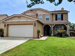 24406 Thunder Ct, Corona, CA 92883