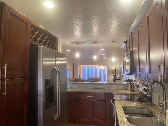 5th image of 2078 Sunset Dr #83