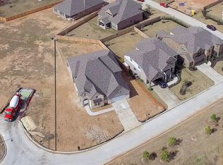 23 Springtime Creek Dr, The Woodlands, TX 77354