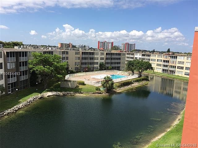 1st image of 1700 NE 191st St APT 503