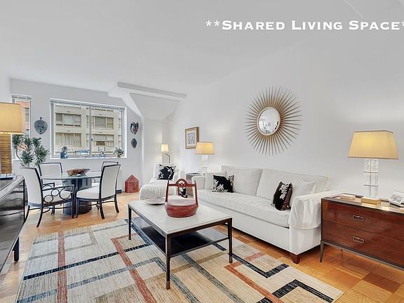 4th image of 998 Broadway #1