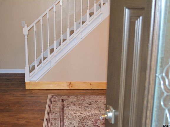 2nd image of 8 Marion Ave