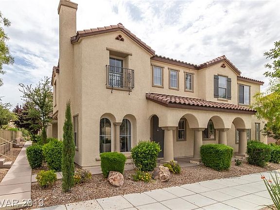 2nd image of 8572 Vellozia Ct