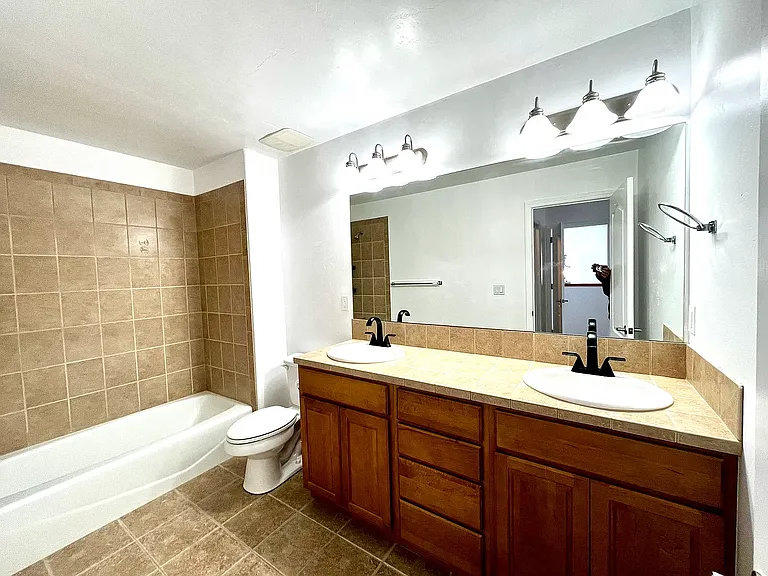 60 Mill Rd #K — Photo 13