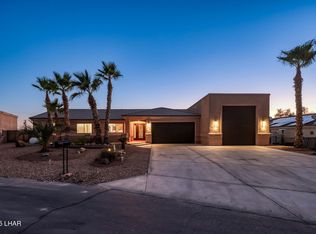879 Window Rock Plz, Lake Havasu City, AZ 86406