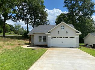 500 E Kings Gate Rd, Knoxville, TN 37934