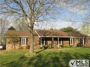 1011 River Rock Blvd, Murfreesboro, TN 37128