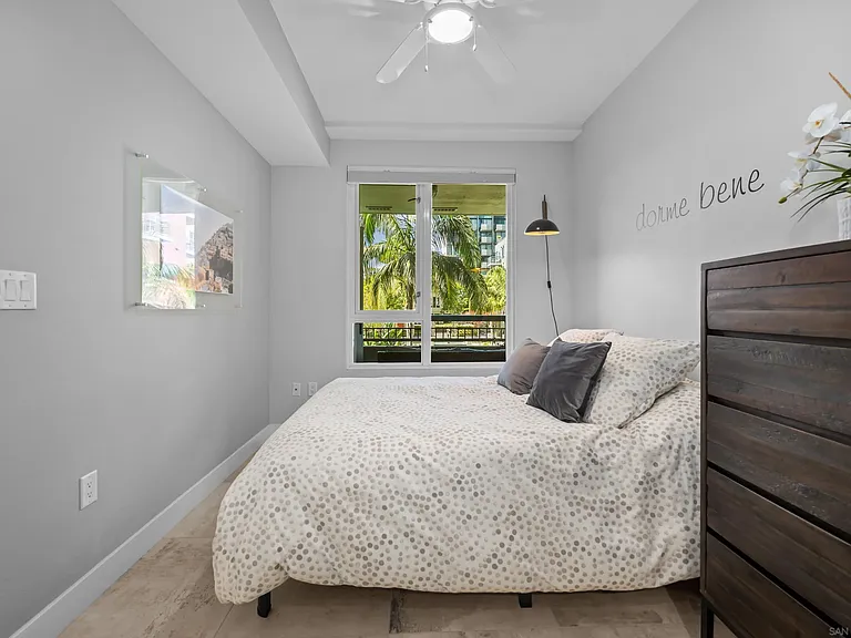 300 W Beech St #204 — Photo 11