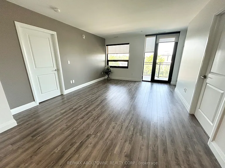 460B Belmont Ave W #603 — Photo 8