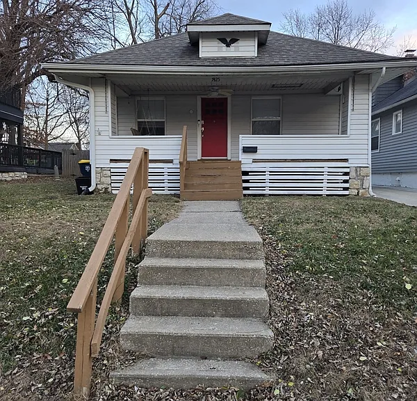 7425 Pennsylvania Ave — Photo 2