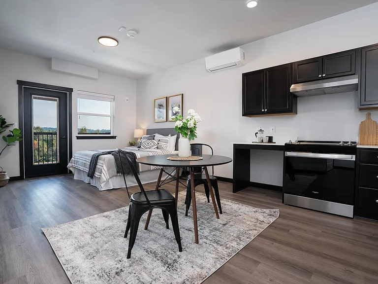 The Outpost Apartments — Photo 31