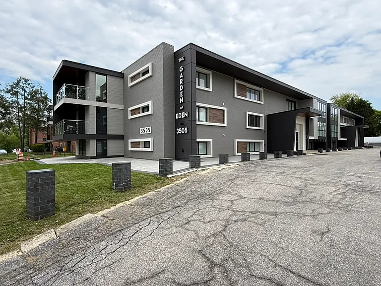3505 Clarks Ln #B2 — Photo 2
