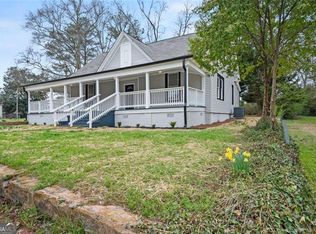 63 Church St, Grantville, GA 30220