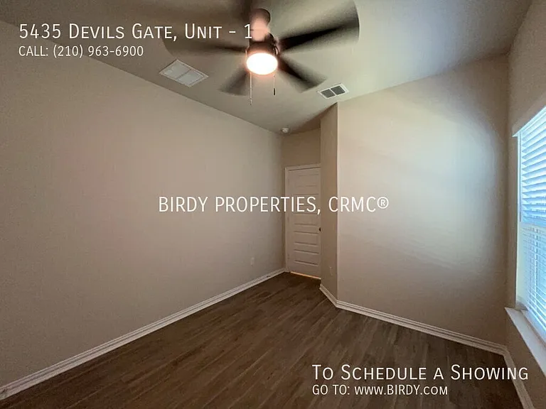 5435 Devils Gate #1 — Photo 24