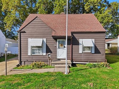 3166 7th St, Cuyahoga Falls, OH, 44221