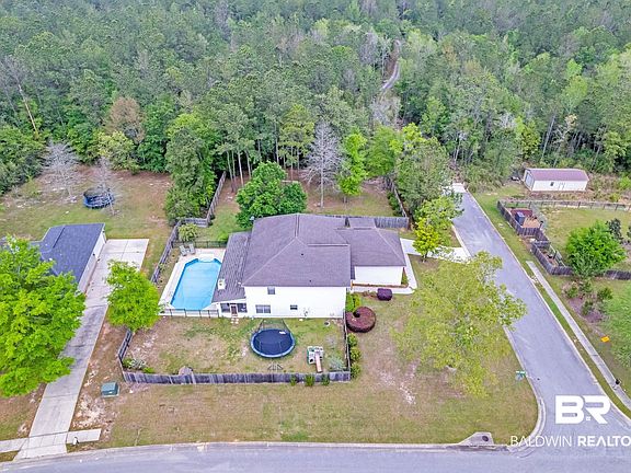 4th image of 35969 Cramblitt Ln