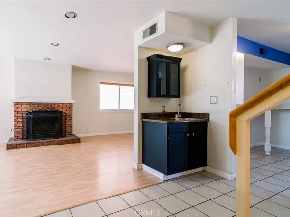 6525 Cleon Ave Unit 10, North Hollywood, CA 91606