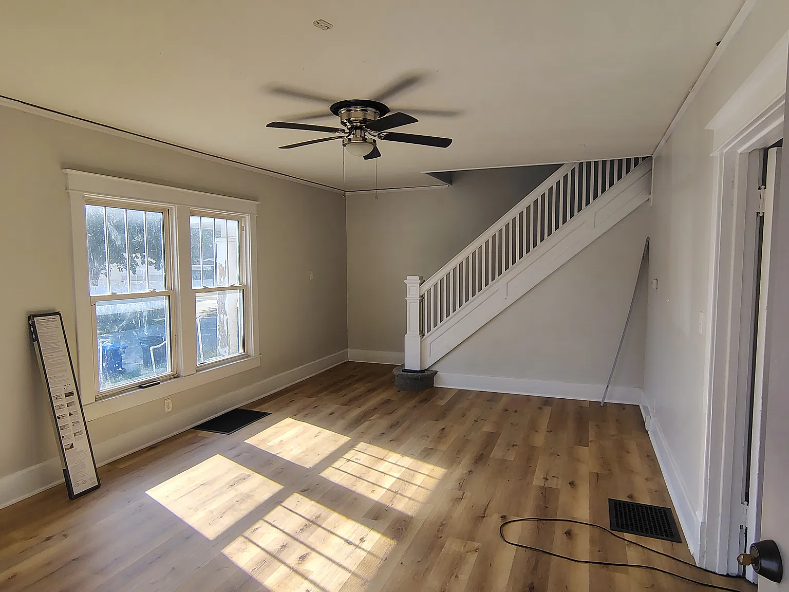 619 S Webster St — Photo 3