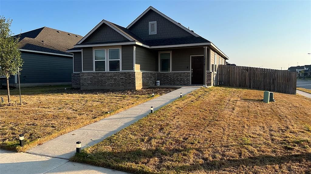 216 Banff Dr, Kyle, TX 78640 | MLS #5486676 | Zillow