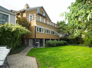 1737 SW Market St, Portland, OR 97201