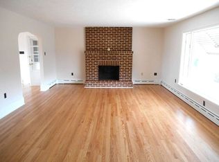214 Sheffield Dr, Dallastown, PA 17313