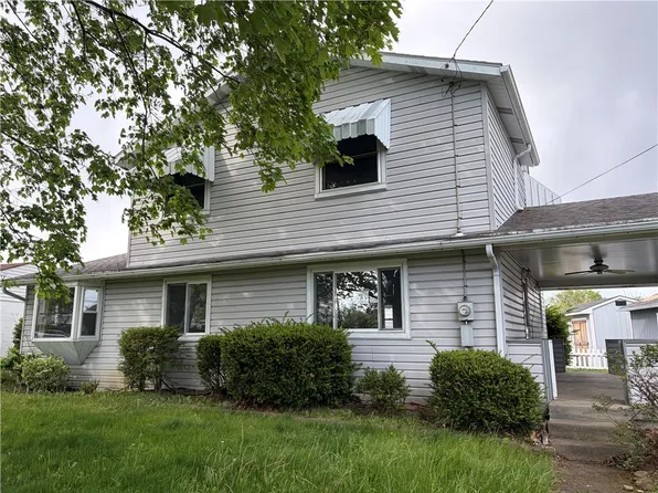 705 Clearview Dr, Dravosburg, PA 15034
