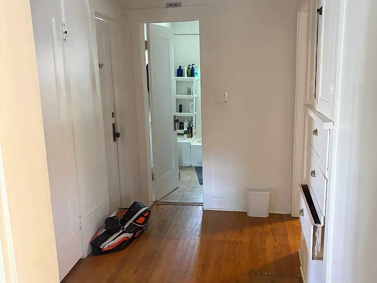 445 E 1700 S — Photo 14